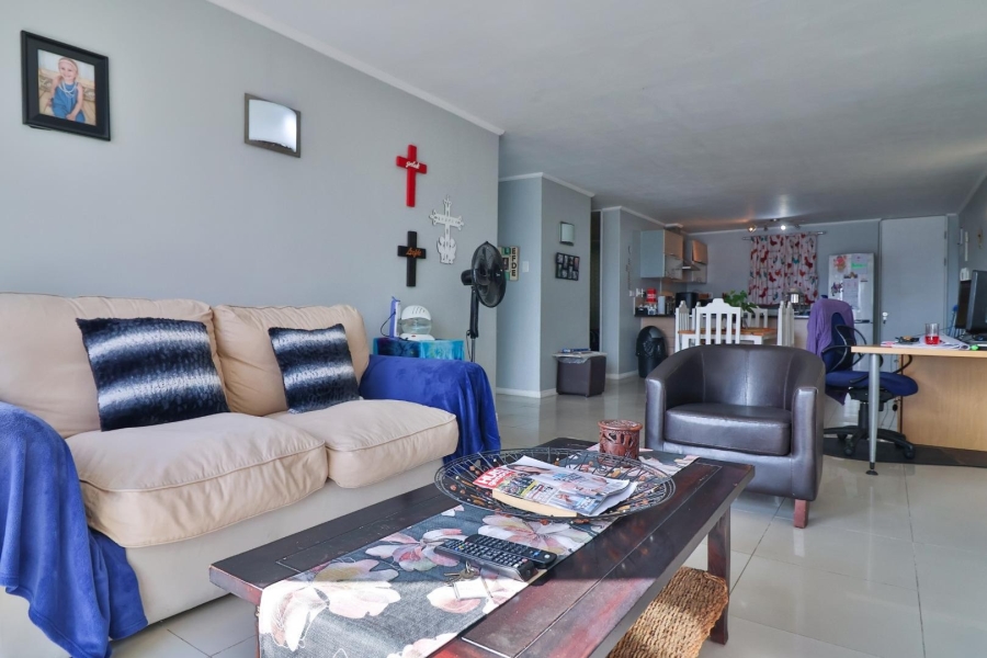 2 Bedroom Property for Sale in Gansbaai Central Western Cape